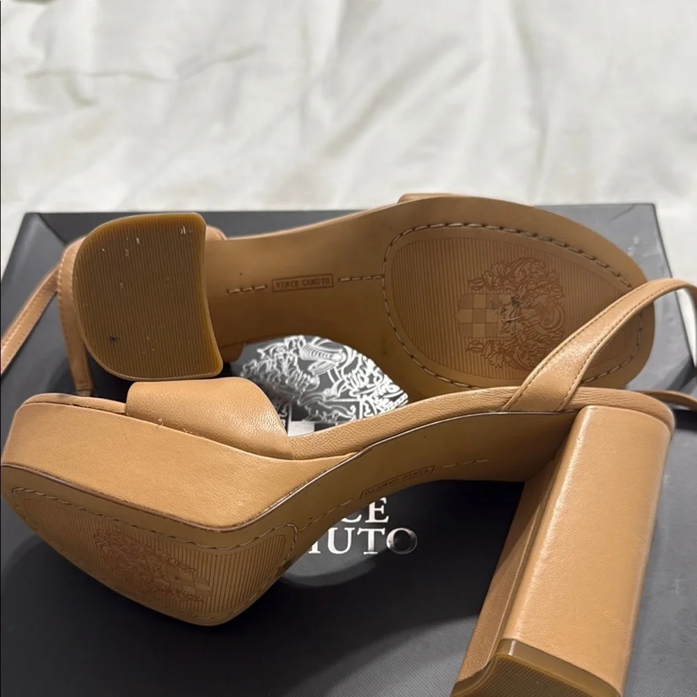 Vince Camuto Tan Platform Sandals - Picture 4 of 4
